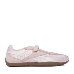 Baleriny Reebok. Czerwone baleriny damskie Reebok, bez wzorów, bez obcasa. Za 299.99 zł.