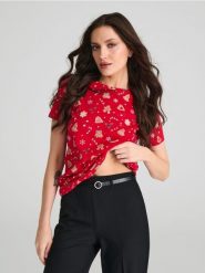Koszulka świąteczna - czerwony. Czerwone t-shirty damskie Sinsay, l, bez wzorów, z bawełny, bez kołnierzyka. Za 15.99 zł.