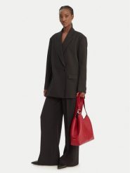 Coccinelle Torebka SHA Coccinelle C-Easy E1 SHA 11 02 01 Czerwony. Czerwone torebki klasyczne damskie Coccinelle, bez wzorów, ze skóry, bez dodatków. Za 1,299.00 zł.