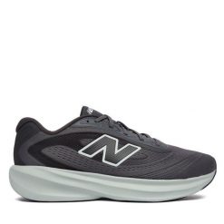 Buty do biegania New Balance. Szare obuwie do biegania damskie New Balance. Za 399.99 zł.