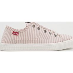 Levi's - Tenisówki Malibu S. Czerwone trampki i tenisówki damskie Levi's, bez wzorów, z gumy. W wyprzedaży za 99.90 zł.