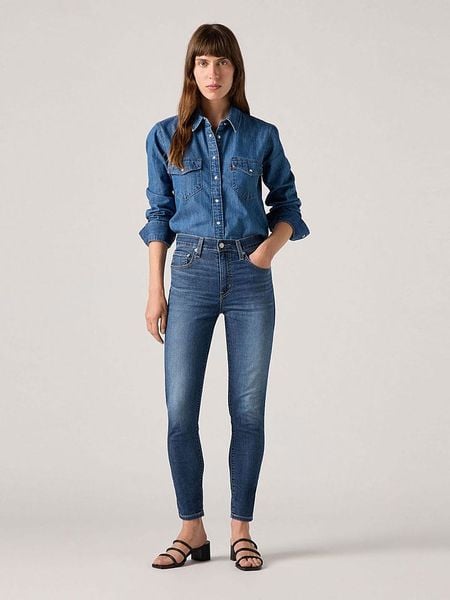 Levi's Dżinsy - Skinny fit - w kolorze niebieskim rozmiar: W26/L32. Niebieskie jeansy damskie Levi's, z podwyższonym stanem. Za 266.03 zł.