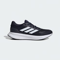 Buty do biegania adidas Runfalcon 5. Białe obuwie do biegania damskie Adidas. Za 265.35 zł.