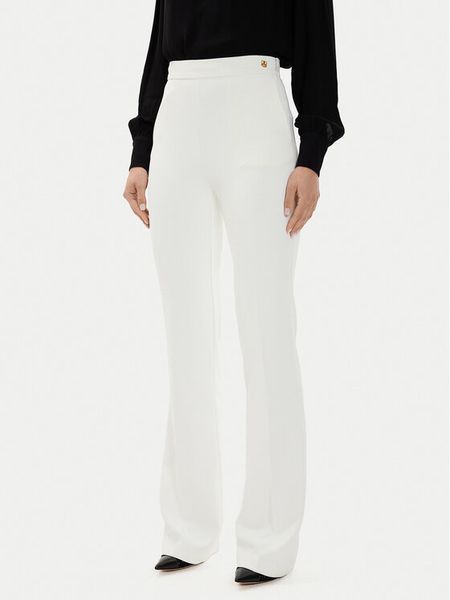 Elisabetta Franchi Spodnie materiałowe PA-030-46E2-V250 Biały Regular Fit. Białe spodnie materiałowe damskie Elisabetta Franchi, bez wzorów, z materiału. Za 829.99 zł.