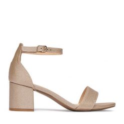 Sandały JENNY. Żółte sandały damskie Jenny, bez wzorów, bez obcasa, na słupku. Za 159.99 zł.