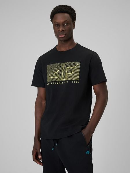 4F T-shirt regular z nadrukiem męski - czarny S. Czarne t-shirty męskie 4f, m, bez wzorów, z dresówki, bez kołnierzyka. Za 69.99 zł.