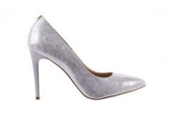 Czółenka Bayla-056 1810-1089 Srebrny Metaliczny 056333, Skóra naturalna - 39. Szare czółenka damskie Bayla, bez wzorów, z materiału, bez obcasa, na obcasie. W wyprzedaży za 179.10 zł.