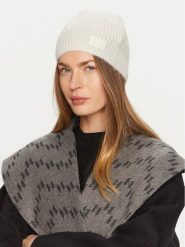 Guess Czapka Riley W4BZ26 Z3J92 Biały. Białe czapki zimowe damskie Guess, z materiału. Za 139.99 zł.