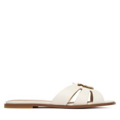 Klapki PINKO. Białe klapki damskie Pinko, bez wzorów, bez obcasa. Za 919.99 zł.