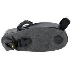 Torba na siodełko rowerowe Selle Royal Large. Czarne torebki klasyczne damskie SELLE ROYAL, bez wzorów, bez dodatków. Za 246.00 zł.