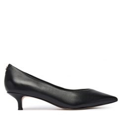 Czółenka Guess. Czarne czółenka damskie Guess, z aplikacjami, bez obcasa. Za 634.99 zł.