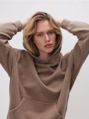 Bawełniana bluza - brązowy. Brązowe bluzy bez kaptura damskie Reserved, l, z bawełny. Za 119.99 zł.