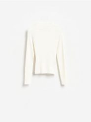 Sweter z dodatkiem wiskozy - kremowy. Białe swetry klasyczne damskie Reserved, l, z bawełny, bez kołnierzyka. Za 109.99 zł.