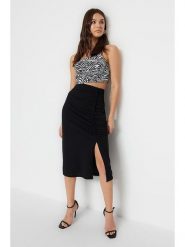 Trendyol Spódnica w kolorze czarnym rozmiar: S. Czarne spódniczki damskie Trendyol, s, bez wzorów, z bawełny, z podwyższonym stanem, midi. Za 56.79 zł.
