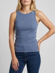 MOSS COPENHAGEN Top "Gubbe" w kolorze niebieskim rozmiar: L/XL. Niebieskie topy damskie MOSS COPENHAGEN, l, bez wzorów, bez kołnierzyka. Za 83.22 zł.