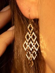 L instant d Or Złote kolczyki "Crazy" rozmiar: onesize. Żółte kolczyki damskie L instant d Or, złote. Za 1,174.99 zł.