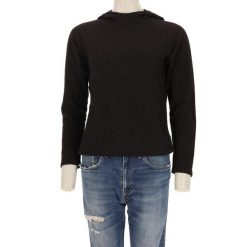 Patagonia bluza polar damska Synchilla. Czarne bluzy sportowe damskie Patagonia, l, bez wzorów, z polaru, bez ramiączek, bez kaptura. Za 153.32 zł.
