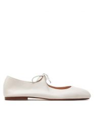 Balagan Baleriny Batsheva Écru. Białe baleriny damskie BALAGAN, bez wzorów, ze skóry, bez obcasa. Za 569.99 zł.