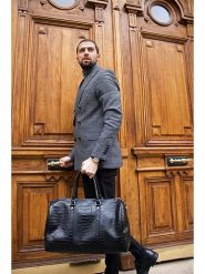 Maison héritage PARIS Skórzana torba podróżna "Nino" w kolorze czarnym - 46 x 29 x 15 cm rozmiar: onesize. Czarne torebki klasyczne damskie maison héritage PARIS, bez wzorów, z materiału, bez dodatków. Za 454.95 zł.