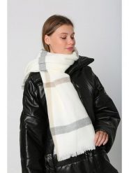 Lucky Bees Szal w kolorze białym - 180 x 70 cm rozmiar: onesize. Białe szaliki i kominy damskie Lucky Bees, bez wzorów, z materiału. Za 34.99 zł.