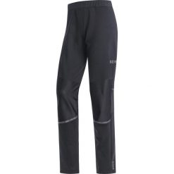 Spodnie do biegania Gore-Tex Infinium™ R5. Czarne szorty męskie GORE WEAR, bez wzorów, z gore-texu, sportowe. Za 559.30 zł.