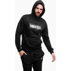 Bluza sportowa męska Nike NK DF FC Libero Hoodie. Niebieskie bluzy bez kaptura męskie Nike, bez wzorów, sportowe, bez kołnierzyka, bez ramiączek. Za 165.00 zł.