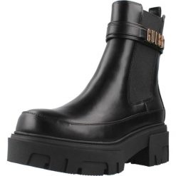 GUESS FL8YEA ELE10 Czarny. Czarne obuwie trekkingowe damskie Guess. W wyprzedaży za 680.60 zł.