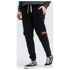 Feewear Spodnie Icarus , czarny, rozmiar S. Czarne spodnie materiałowe męskie Feewear, bez wzorów. Za 129.99 zł.