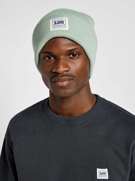 Lee Czapka w kolorze miętowym rozmiar: onesize. Zielone czapki męskie Lee, bez wzorów, z materiału, sportowe. Za 83.03 zł.