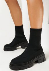 Czarne Wsuwane Botki z Elastyczną Dopasowaną Cholewką Ewarane. Czarne botki damskie Born2be, eleganckie, bez obcasa, na obcasie, bez zapięcia. Za 39.99 zł.