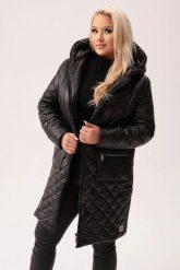 Czarna pikowana kurtka Rio - styl i ciepło na każdą pogodę PLUS SIZE XXL OVERSIZE. Czarne kurtki damskie Moda Size Plus Iwanek, plus size, bez wzorów, z poliesteru, bez kaptura. W wyprzedaży za 299.90 zł.