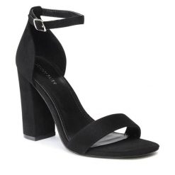 Sandały Jenny Fairy. Czarne sandały damskie Jenny Fairy, bez wzorów, bez obcasa, na słupku. Za 119.99 zł.