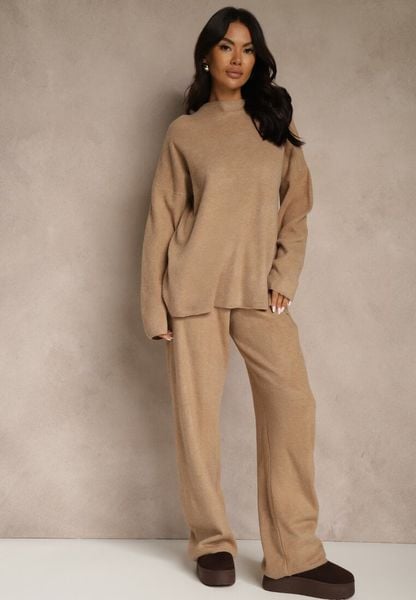 Ciemnobeżowy Dzianinowy Komplet z Wełną w Warkoczowy Splot Spodnie i Sweter Reinette. Brązowe spodnie materiałowe damskie Renee, bez wzorów, z bawełny. Za 129.99 zł.
