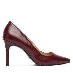 Szpilki Steve Madden. Czerwone szpilki Steve Madden, bez wzorów, bez obcasa. Za 519.99 zł.
