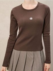 Koszulka z długimi rękawami - brązowy. Brązowe koszulki dziewczęce Sinsay, l, bez wzorów, bez ramiączek. Za 15.99 zł.