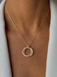 Les Favorites Pozłacany naszyjnik z zawieszką - dł. 40 cm rozmiar: onesize. Żółte naszyjniki damskie Les Favorites, pozłacane. Za 208.99 zł.