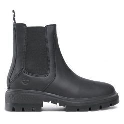 Sztyblety Timberland. Czarne botki damskie Timberland, bez obcasa, na płaskiej podeszwie, bez zapięcia. Za 689.99 zł.