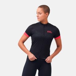 Koszulka rowerowa damska Odlo Stand-up collar ESSENTIAL rozpinana. Czarne bluzki sportowe damskie Odlo, xs, bez kołnierzyka, bez ramiączek. W wyprzedaży za 179.99 zł.