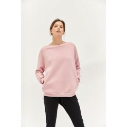 Bluza do jogi Moonholi Cozy AF Oversize Sweatshirt z bawełnianej dzianiny. Czerwone bluzy bez kaptura damskie MOONHOLI, m, bez wzorów, z bawełny, bez ramiączek, bez kaptura. Za 429.00 zł.