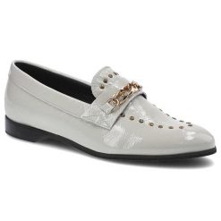 Lordsy damskie Lamanti, naturalna skóra licowa o lakierowanym wykończeniu z paskiem na podbiciu z metalowym łańcuchem metalowymi detalami oraz niską. Szare mokasyny damskie LAMANTI, ze skóry. Za 279.00 zł.