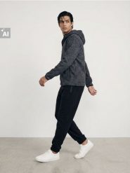 Spodnie polarowe jogger - czarny. Czarne spodnie sportowe męskie Sinsay, z polaru. Za 59.99 zł.