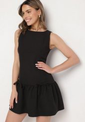 Czarna Rozkloszowana Sukienka Vices Bez Rękawów z Obniżonym Stanem i Kokardkami Folinesa. Czarne sukienki damskie Born2be, na co dzień, l, bez wzorów, eleganckie, bez kołnierzyka, bez ramiączek, mini, rozkloszowane. W wyprzedaży za 103.99 zł.
