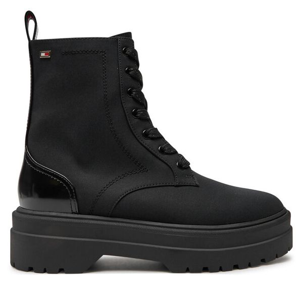 Trapery Tommy Hilfiger. Czarne trapery damskie Tommy Hilfiger, bez obcasa. Za 398.99 zł.
