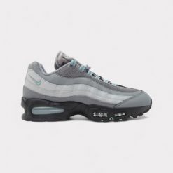 Buty Sportowe Męskie Nike Air Max 95. Czarne buty sportowe na co dzień męskie Nike, bez zapięcia, na fitness i siłownię, nike air max. Za 704.00 zł.