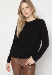 Czarny Sweter Ozdobiony Motywem Serc Unisae. Czarne swetry klasyczne damskie Born2be, l, z jeansu, bez kołnierzyka. Za 79.99 zł.
