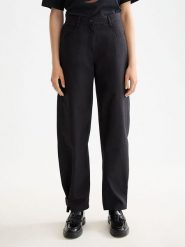 Scotch & Soda Spodnie w kolorze czarnym rozmiar: M/L32. Czarne spodnie materiałowe damskie Scotch & Soda, bez wzorów, z bawełny. Za 285.95 zł.