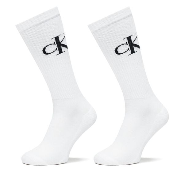 Skarpety długie Calvin Klein Jeans. Białe skarpetki męskie Calvin Klein Jeans, bez wzorów, z jeansu. Za 69.99 zł.