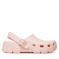 Klapki Birkenstock. Czerwone klapki damskie Birkenstock, bez wzorów, bez obcasa. Za 249.99 zł.