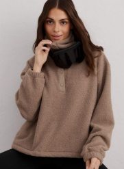 Damska bluza oddychająca z futerkową podszewką Polar Fleece Long Sleeve brązowa. Brązowe bluzy bez kaptura damskie Aim'n, l, z materiału. Za 508.00 zł.