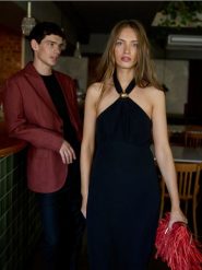 Lniana marynarka slim fit - miedziany. Brązowe marynarki męskie Reserved, bez wzorów, z tkaniny. W wyprzedaży za 329.99 zł.